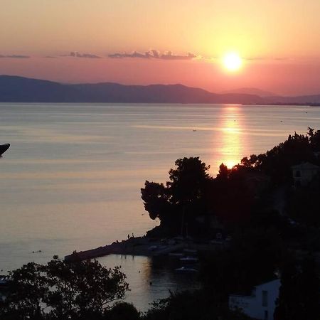 Vila ¨Με Θέα Το Ηλιοβασίλεμα¨ Áfissos Exteriér fotografie