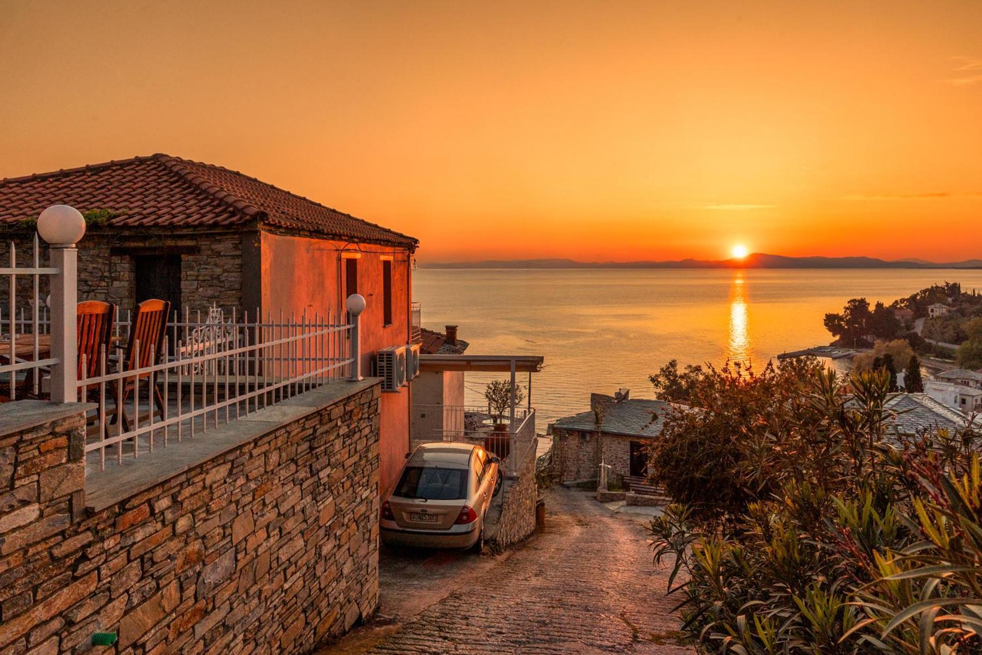 Vila ¨Με Θέα Το Ηλιοβασίλεμα¨ Áfissos Exteriér fotografie